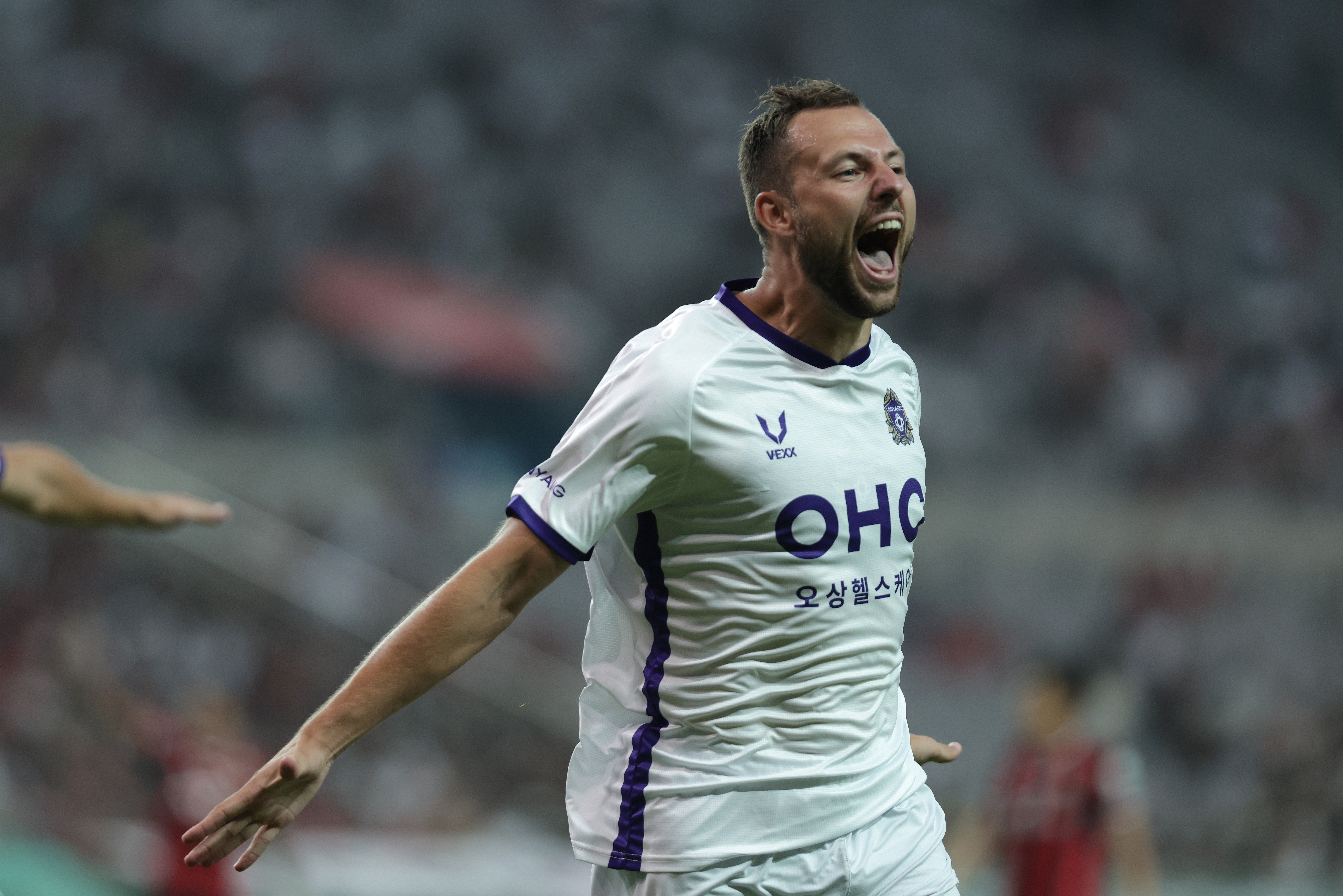 FC Anyang Legend Thomas Moves to Ulsan: Impact and Legacy